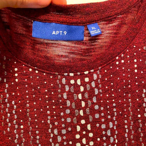APT.9 XL Burgundy shirt - Picture 3 of 3